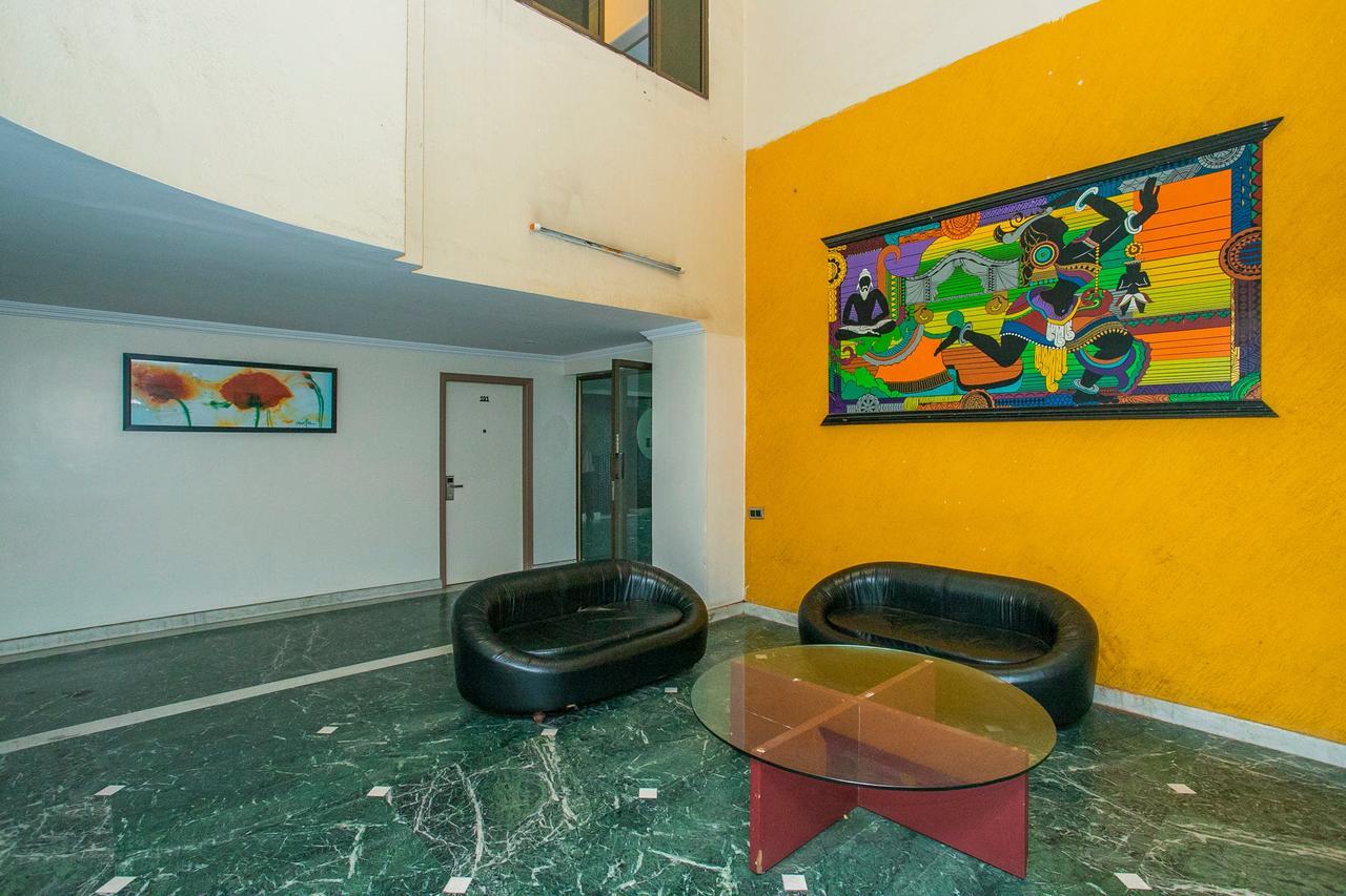Готель Oyo 18762 Vaishnavi Residency Бенґалуру Екстер'єр фото